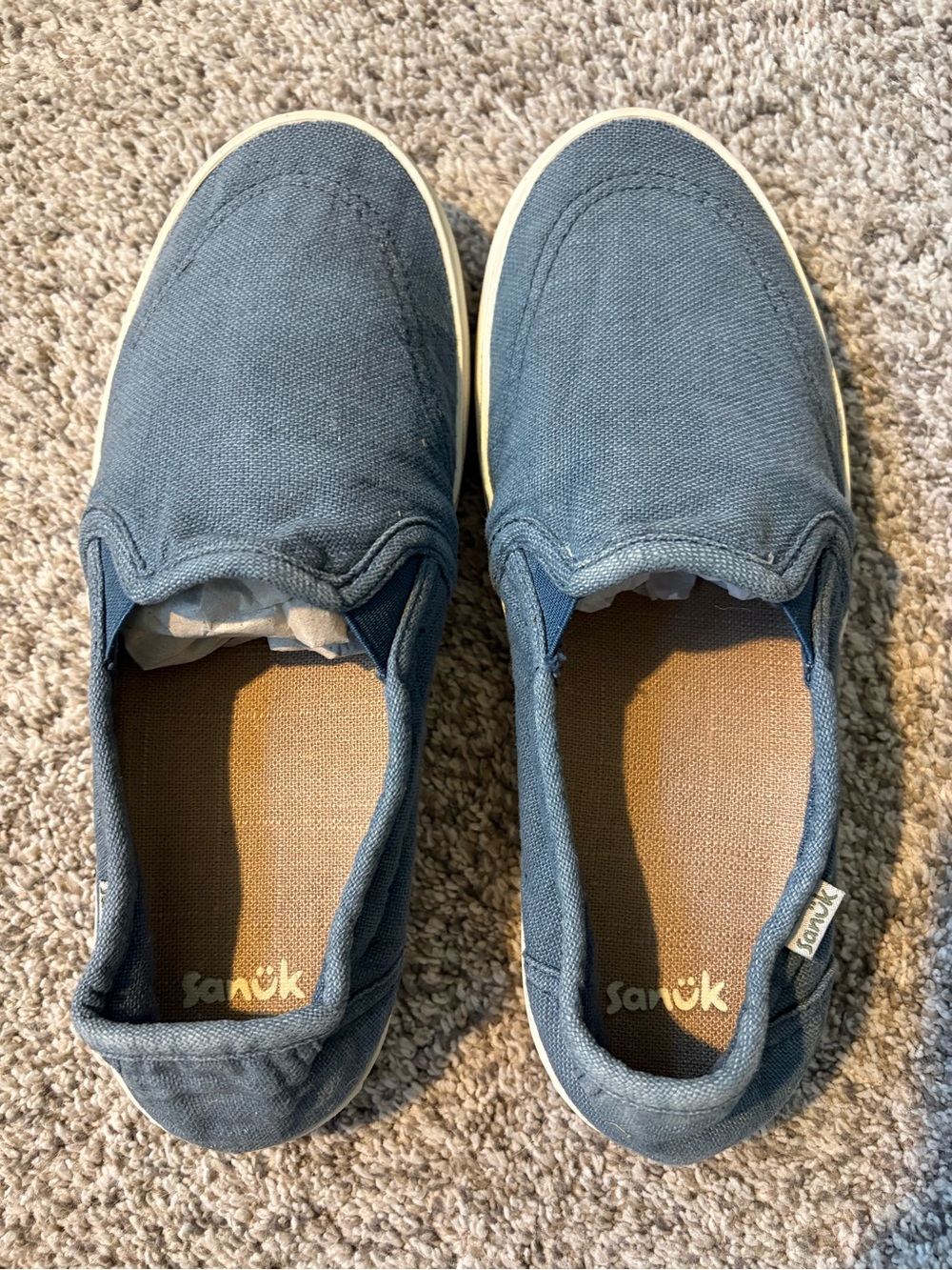 Sanuk Women’s Slip-On Canvas shoe